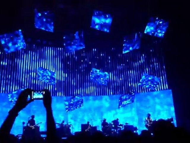 Radiohead - Meeting in the Aisle (Paris 2012) (extrait)