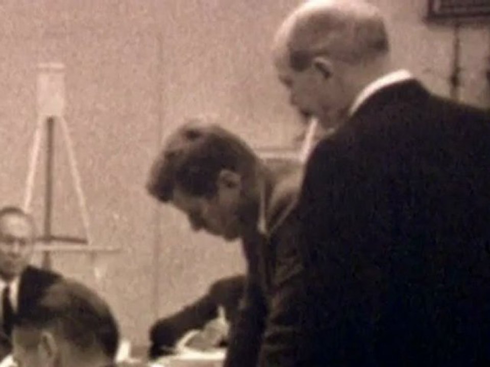 New exhibition marks anniversary of Cuban missile crisis