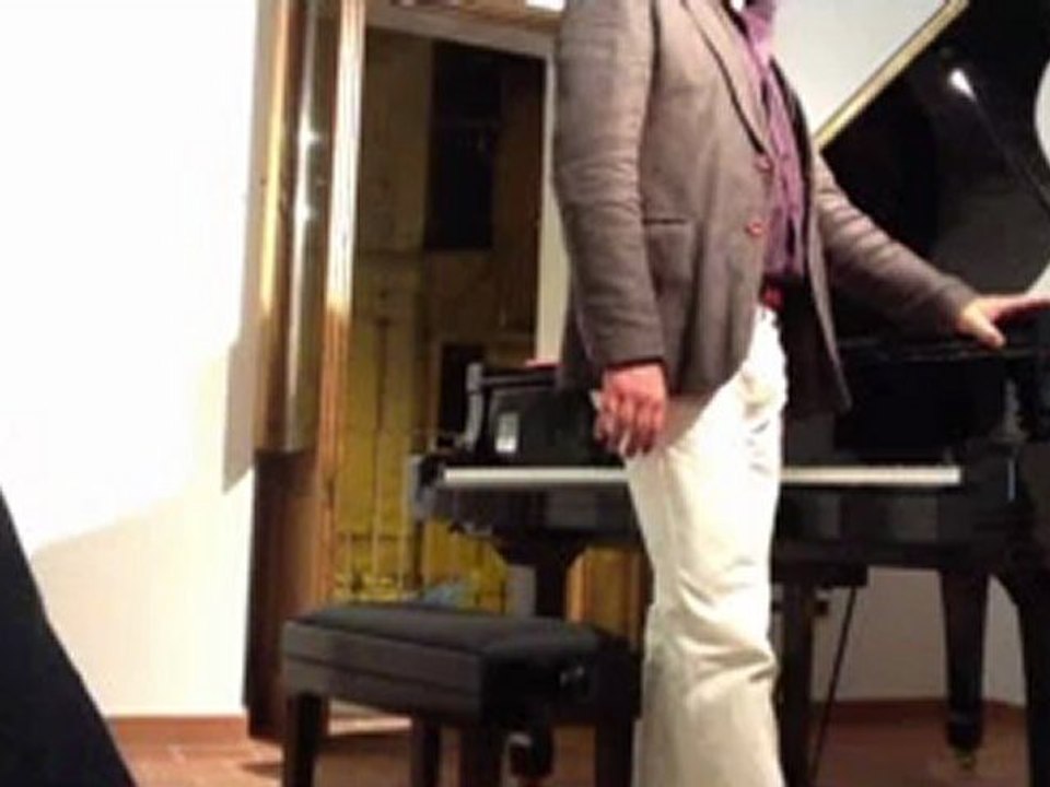 Rosario Ruggiero interpreta A. Scriabin Notturno per la mano sinistra op. 9 n. 2