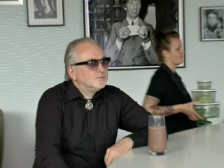 Regierung geht gegen Witt-Video vor