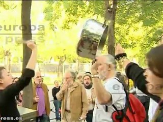 Cacerolada multitudinaria contra la "deuda ilegítima"