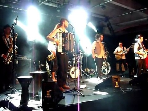 En Cours De Route - Laisse moi (ex En Cours De Root)