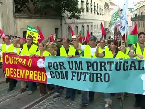 Thousands protest Spain, Portugal austerity cuts
