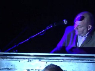 JAMES TAYLOR QUARTET - GREEN ONIONS (Cardiff 13/10/2012)