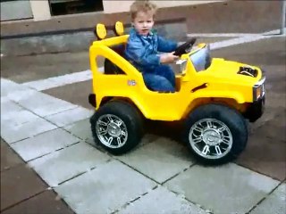 4X4 HUMMER ELECTRIQUE 12V MONOPLACE pour les tout petits avec RC