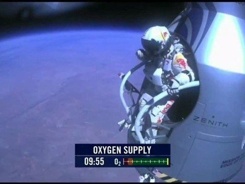 Felix Baumgartner Red Bull Stratos Live Jump (Replay)