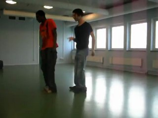 Said & Mc Kenzie Baah are warming up for dance training