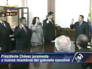(VÍDEO) DURANTE JURAMENTACIÓN DE NUEVOS MINISTROS, CHÁVEZ EXIGIÓ EFICIENCIA Y SEGUIMIENTO