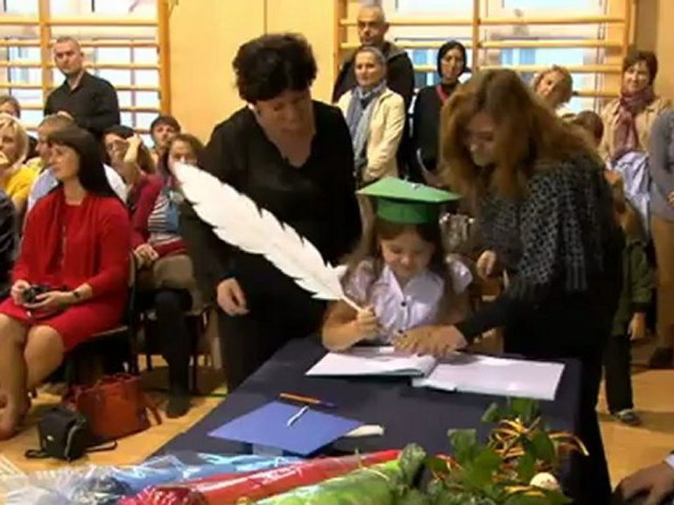 Ślubowanie pierwszoklasistów w SP nr 1 Ostrów Mazowiecka 2012