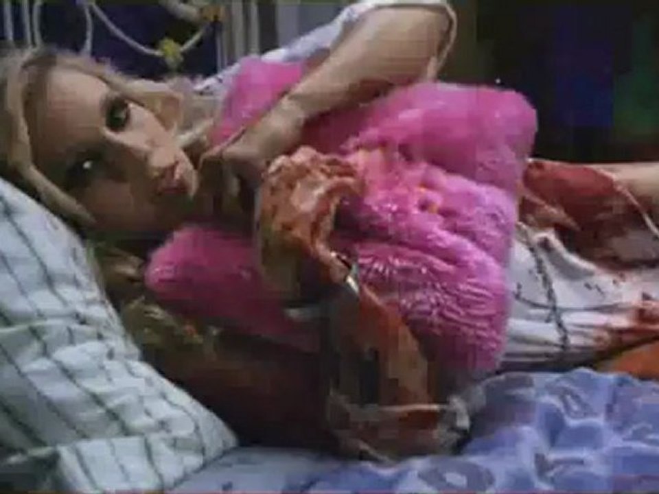 Bande Annonce - JULIA X 3D - Disponible en DVD et Blu-Ray le 9 Janvier 2012