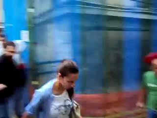 Η έξοδος των δραστών από τα δικαστήρια