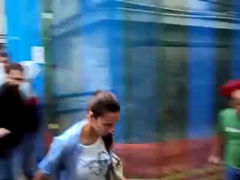 Η έξοδος των δραστών από τα δικαστήρια