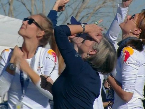 Felix Baumgartner saute en parachute depuis l'espace (Replay)