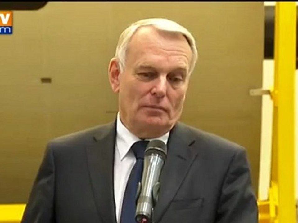 Cannabis : Ayrault rappelle à l'ordre Vincent Peillon