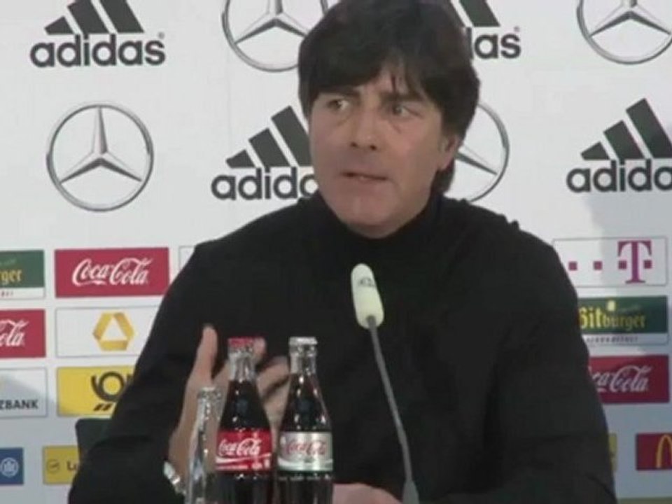 Löw entschuldigt sich bei Schmelzer - Kritik 'sehr, sehr unglücklich'