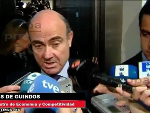 De Guindos avanza una caída del PIB próxima al 0,4%