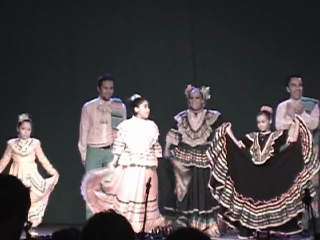 MÉXICO BAILA - Jarabe Tapatío - Sant Feliu Llobregat [12.10.2012]