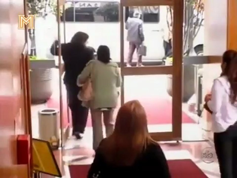 A porta invisível... de partir a rir