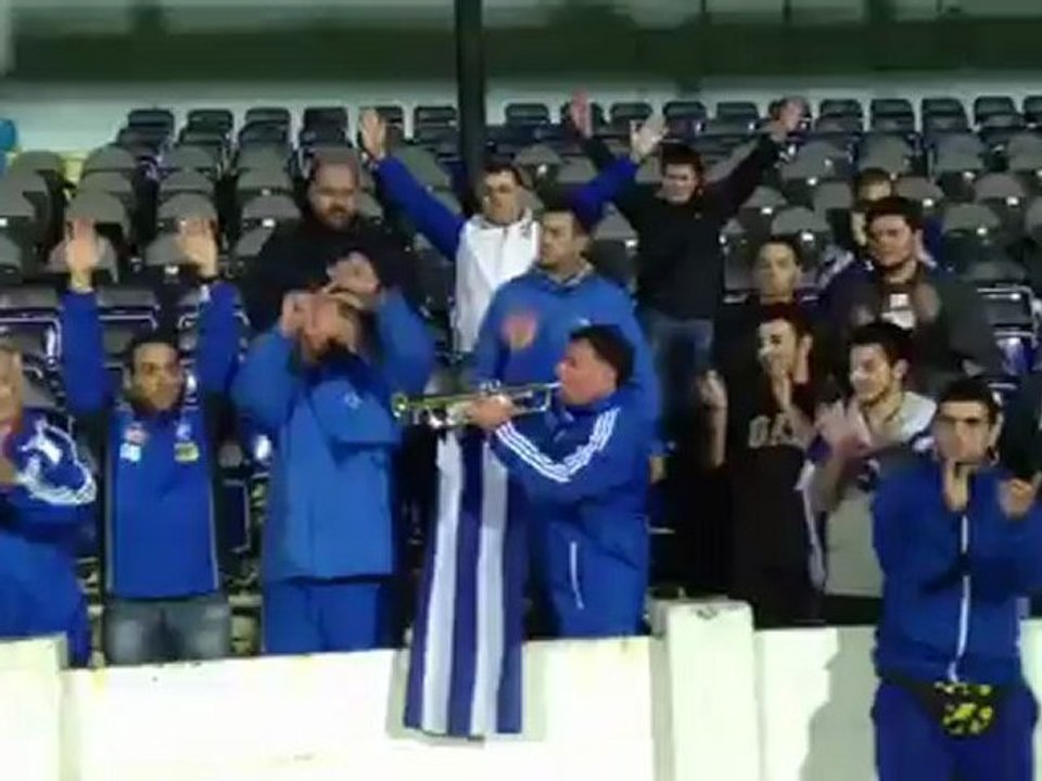 Οπαδοί στην προπόνηση της Εθνικής