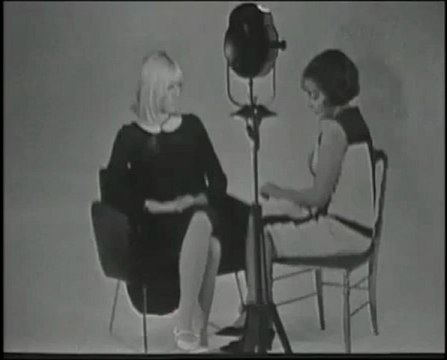 Sylvie Vartan (1966) et denise glaser - interview 4'm 34 s