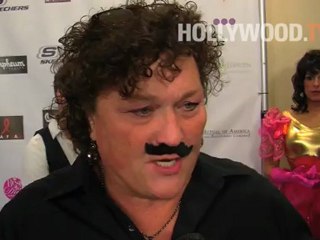 Kathy Griffin hosts Best in Drag Show - Hollywood.TV