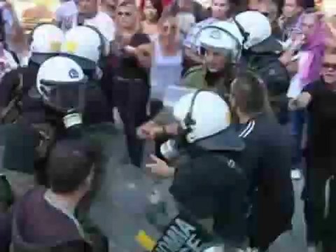 Протест в Греции перерос в стычки с полицией