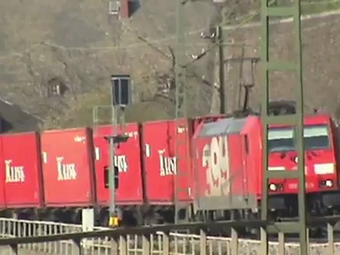 Züge bei Braubach am Rhein, ERS BR189, 2x BR151, 2x BR185, BR145, 4x BR427, BR428