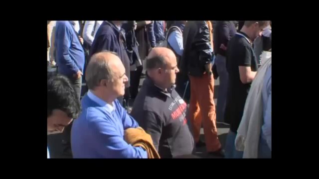 Bersani - Se ti candidi a guidare l'Italia devi dirle chi sei (15.10.12)
