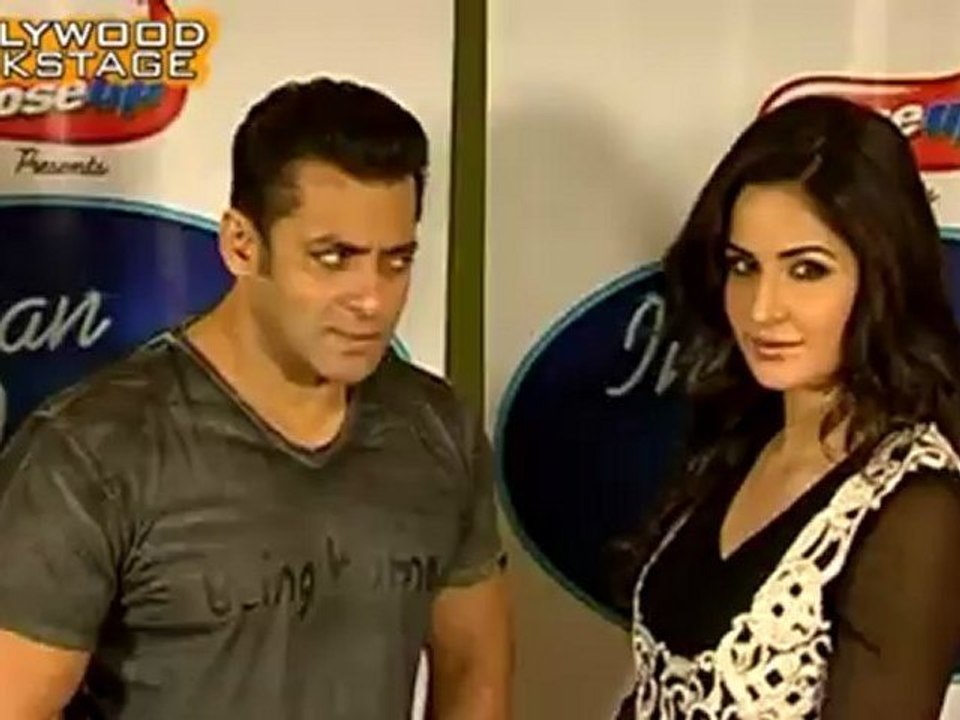 Shahrukh Khan & Katrina Kaif KISS in Jab Tak Hai Jaan