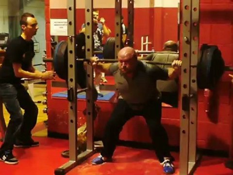 227.5kg squat, Cit Gym, Oct 2012.