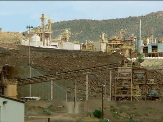 La sale guerre des terres rares. (docu)