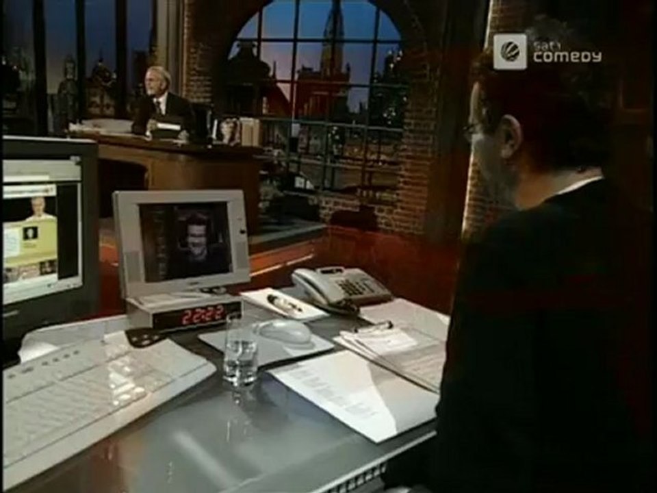 Die Harald Schmidt Show - 0979 - 2001-10-04 - Ranga Yogeshwar, Joschka Fischer vs Otto Schily