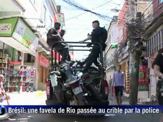 Brésil: des troupes d'élite passent au peigne fin une favela