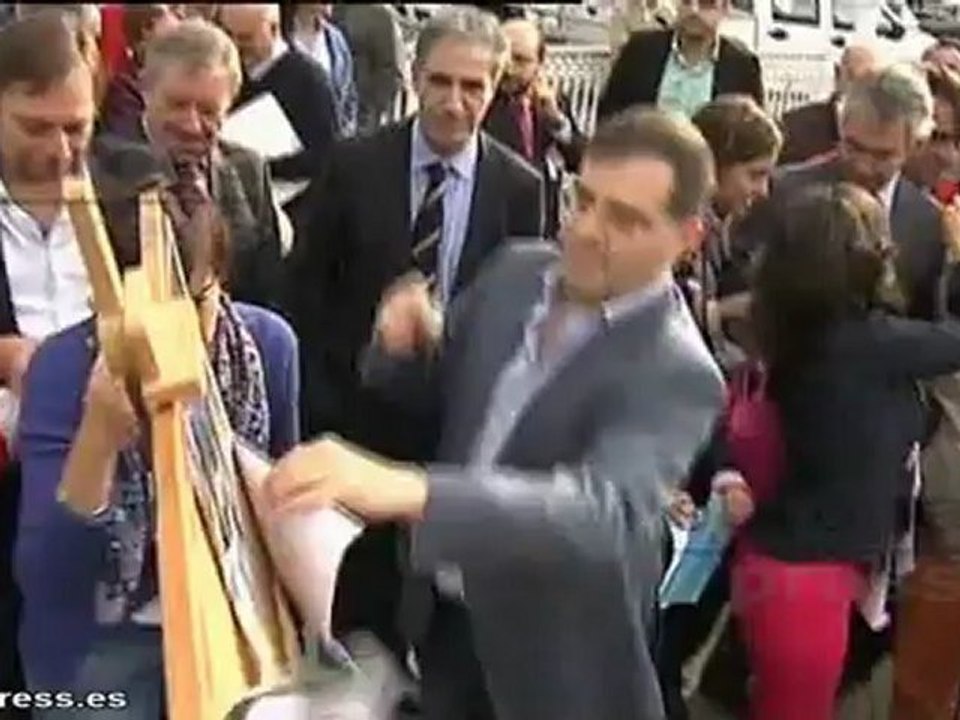 Basagoiti en un mitin en Portugalete