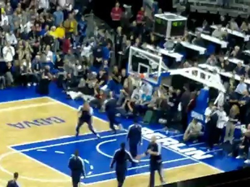 BERLIN GANGNAM STYLE