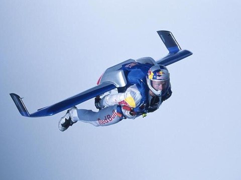 Top 5 : revivez les autres sauts incroyables de Baumgartner