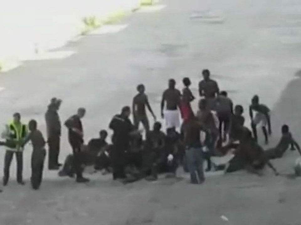 Unos 50 inmigrantes protagonizan otro intento de entrada a Melilla aunque han sido repelidos