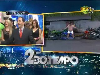 Konan hace prueba de fuerza con Motos