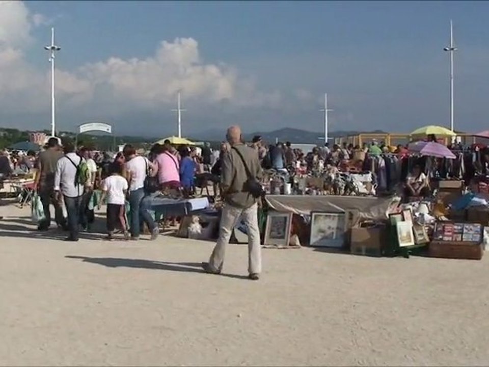 VideGrenier du 13 octobre 2012 du CIQ SainteMarguerite de La Ciotat