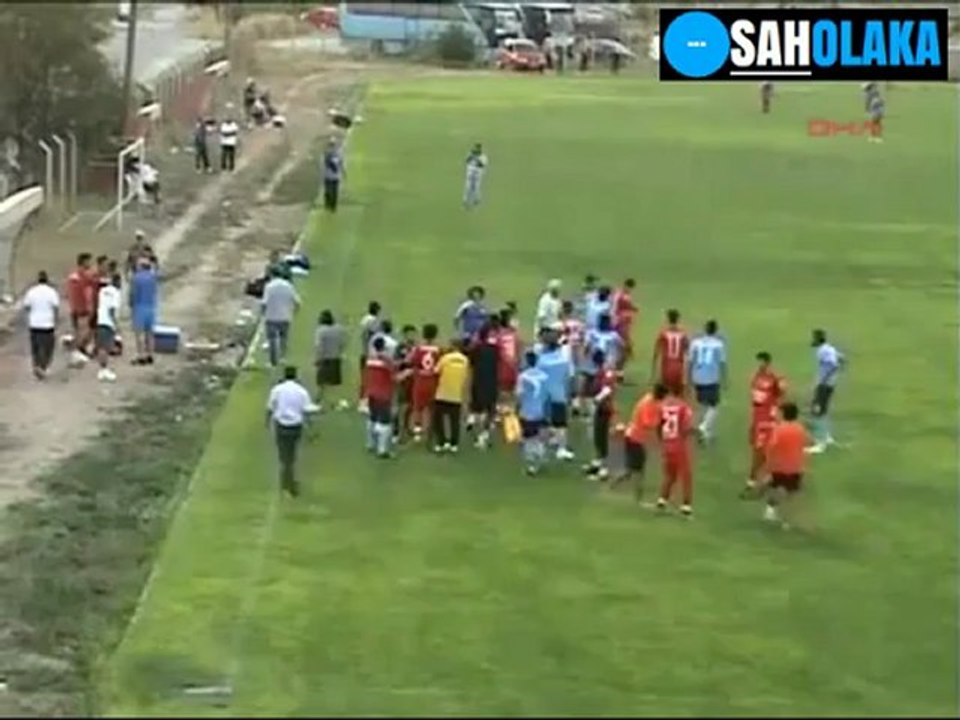 Lineman hits player