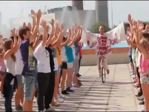 Театр должен жить!