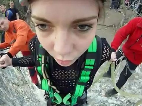 Первый прыжок девушки