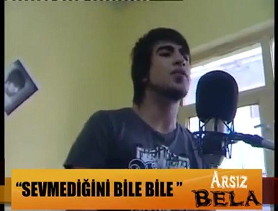 Sohbetsayfam.com MuRaT  Arsız Bela - Sewmediqini Bile Bile 2oıı Canlı - YouTube