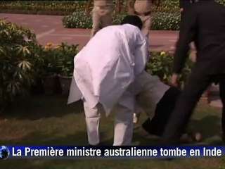 La Première ministre australienne tombe à plat ventre en Inde