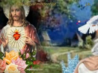 EGY ANGYAL MINDENT LÁT