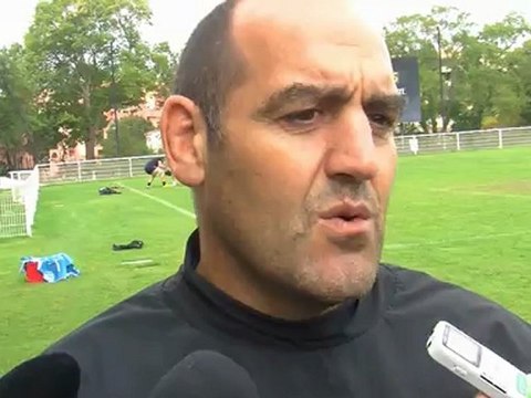Interviews après l'entraînement Montpellier Hérault Rugby - Sale Sharks : 18/10/201