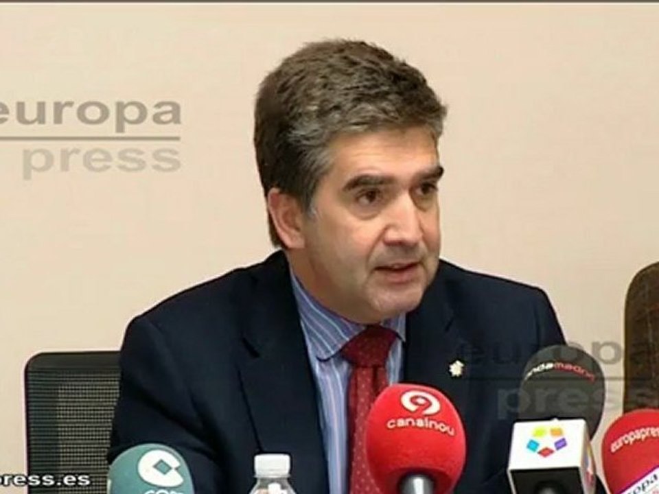 Cosidó no descarta nuevas detenciones en "Emperador"