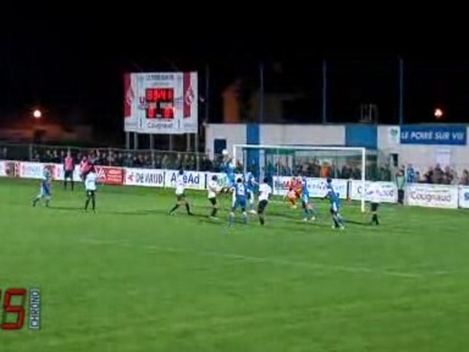 Football : CA Bastia vs Poiré-sur-Vie (0-0) (Vendée)