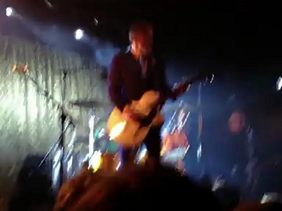 Triggerfinger On My Knees