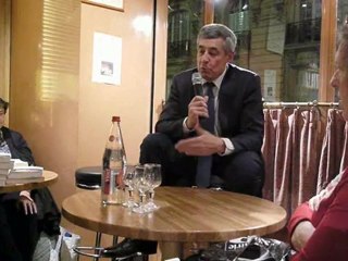 Café Littéraire du Winston avec Henri Guaino - 23-10-2012 (partie 3)